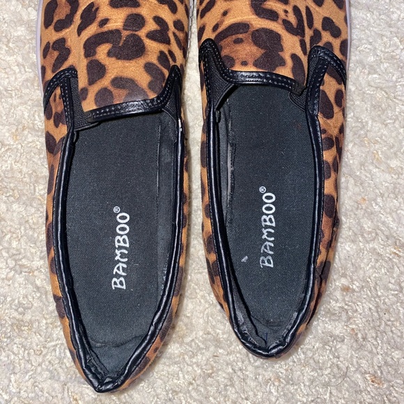 Leopard print slip on flats. Size 8.5, worn maybe 3-4 times. - Picture 4 of 4